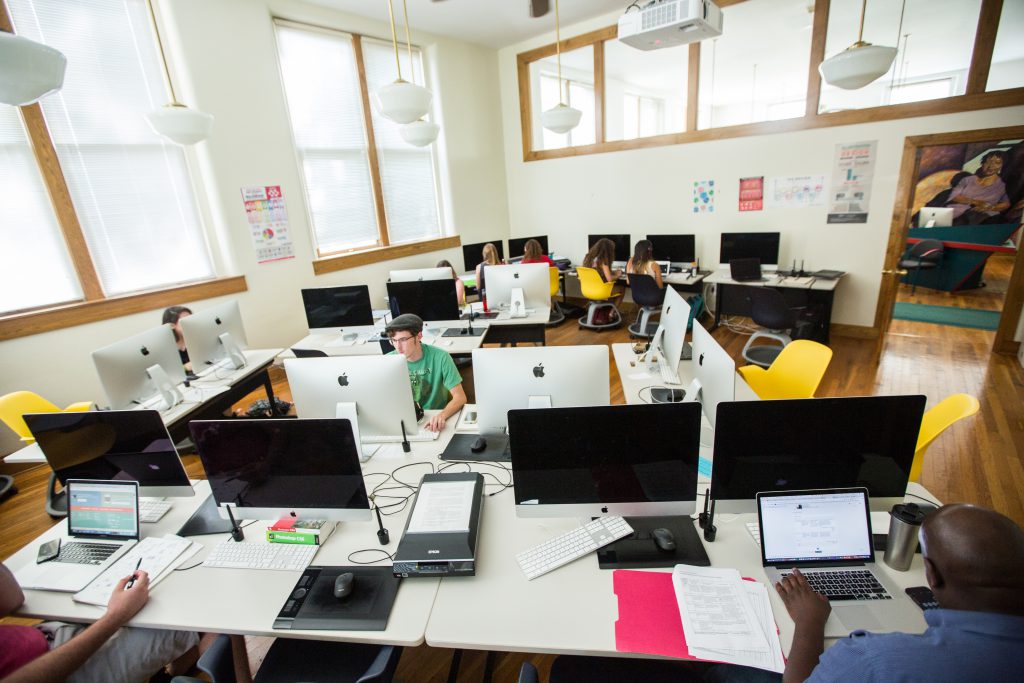 VCD Class in Mac Lab