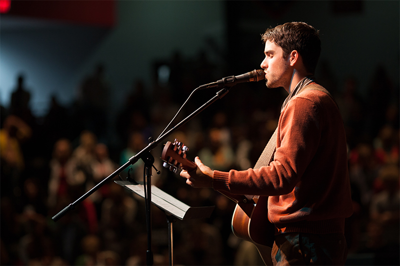 students worshiping in chapel