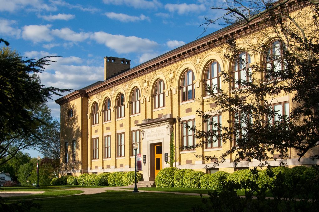 Grace college Visit Mount Memorial building