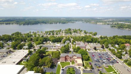 The Warsaw/Winona Lake community is where big business meets small town. Grace College is in the best college town of Winona Lake, Indiana.
