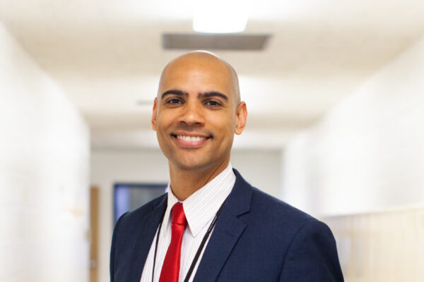 Mentor Education Launches Bachelor of Elementary Education Alumnus Into Influential Career