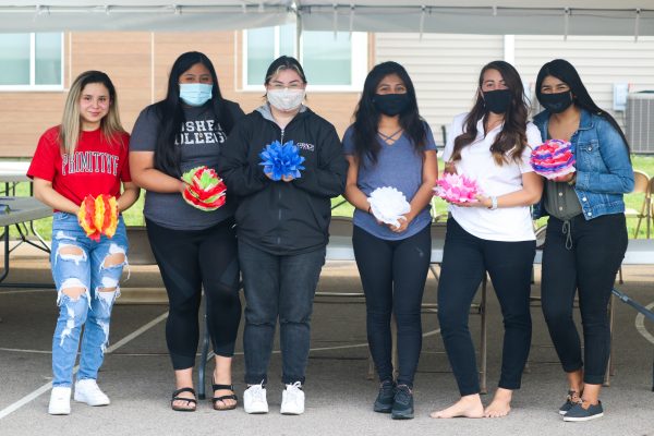 Esperanza Latina is a group for Latinx students to support and advocate the Latinx community with the students and faculty at Grace College.