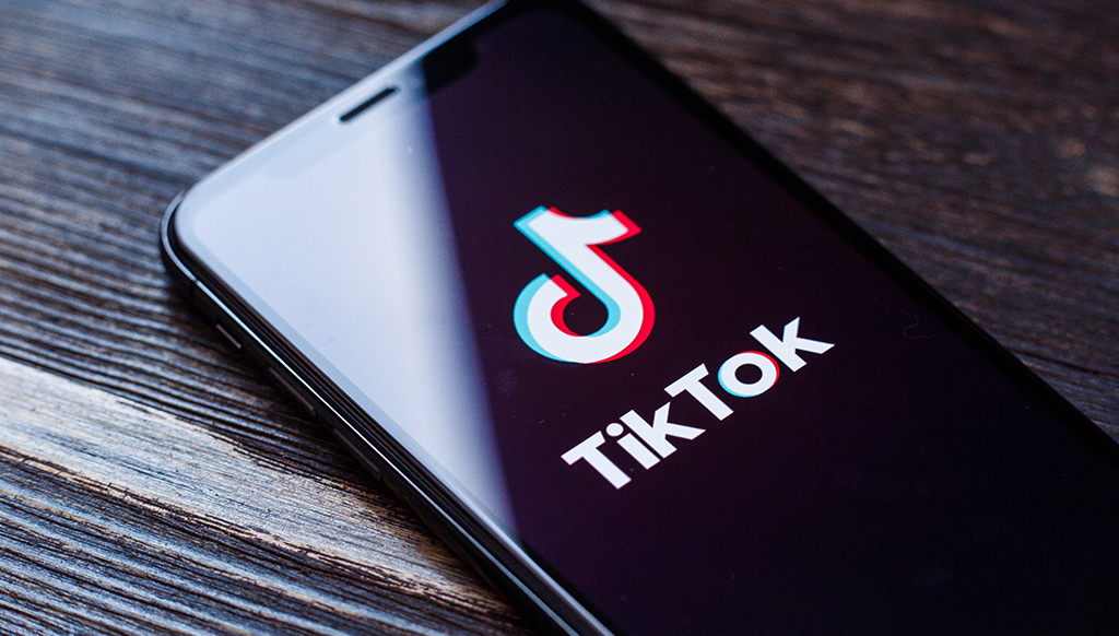 TikTok Marketing Strategy - 10 Tips To Master TikTok Campaigns