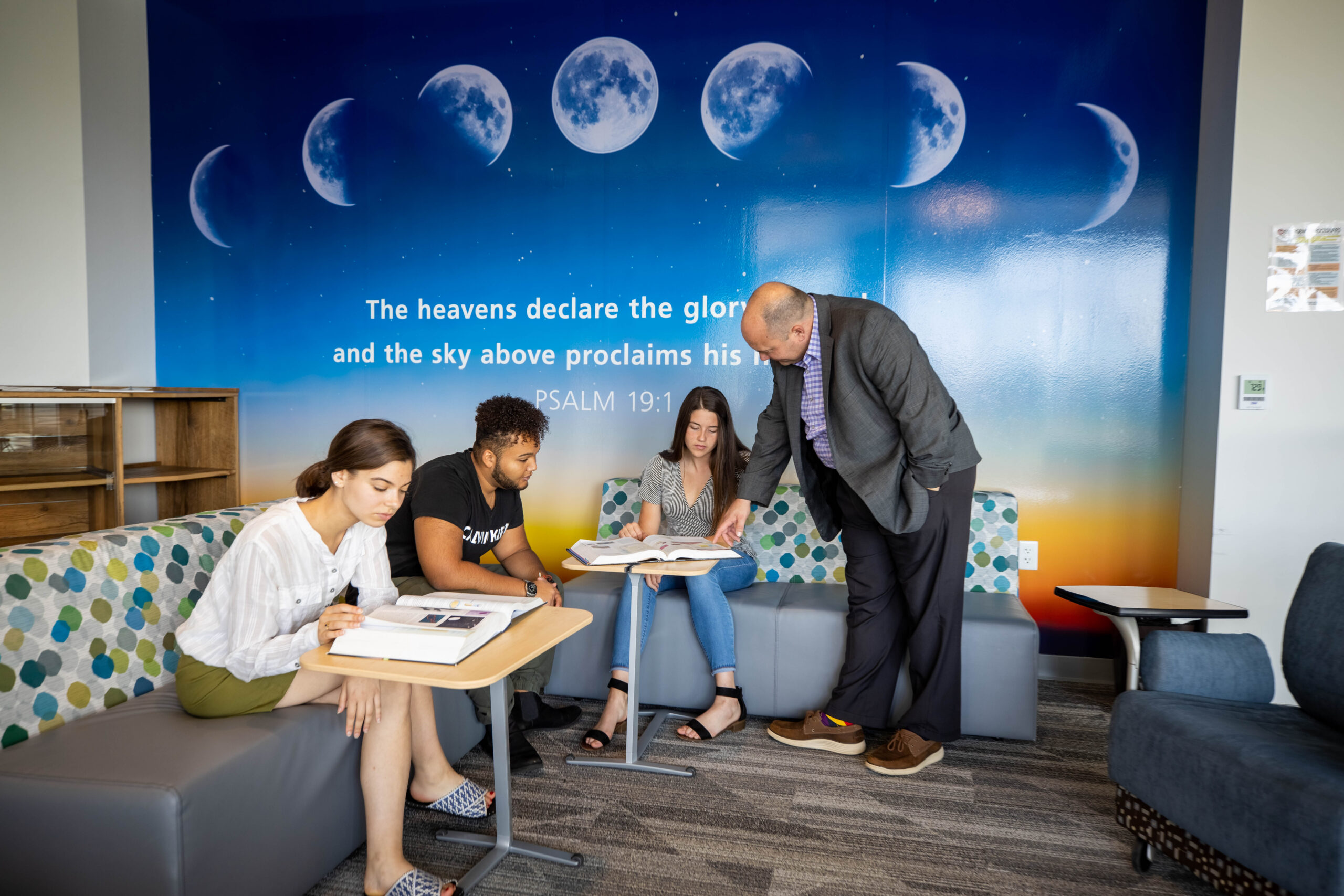 Interested in Faith and Science? Grace College, where God and Science are taught together. Ask your questions about Faith Science and Reason