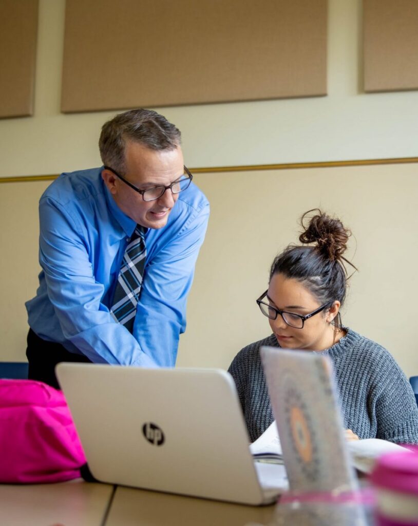 What is industrial organizational psychology? Check out the Grace College industrial psychology degree & see how you can influence business.