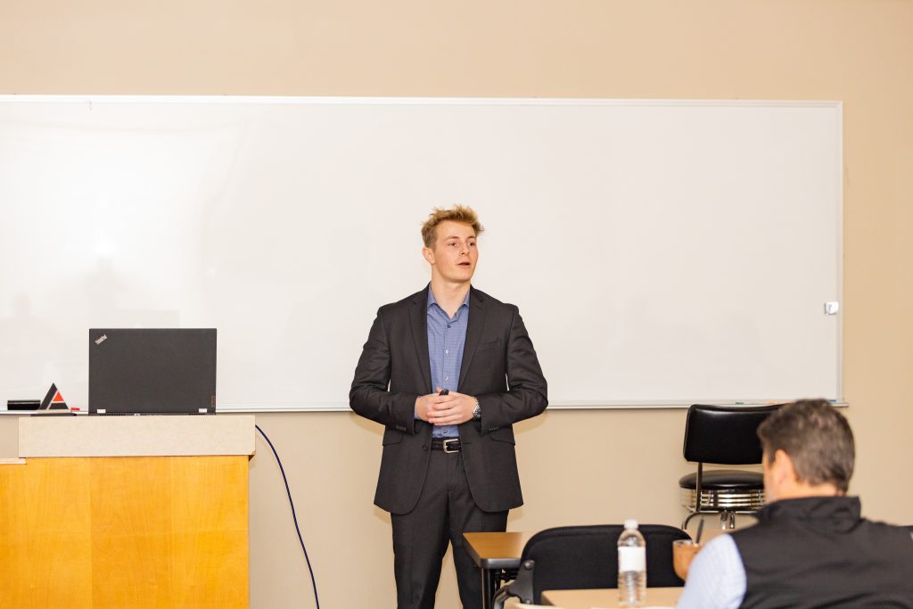 These student entrepreneurs are passionate about business. Grace College hosts a business plan competition each year. Learn more about Grace.