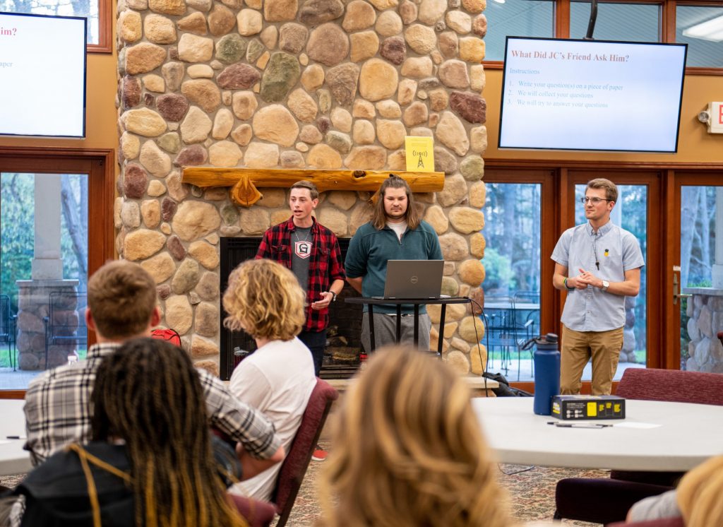 Grace College explores how to become a youth pastor and our youth pastor degree. Are you wondering what is youth ministry? Learn more here.