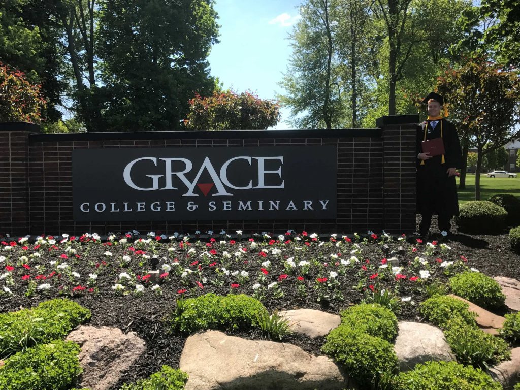 Looking for accelerated psychology programs. Learn more about Grace College's accelerated psychology degree that gets you to a masters faster
