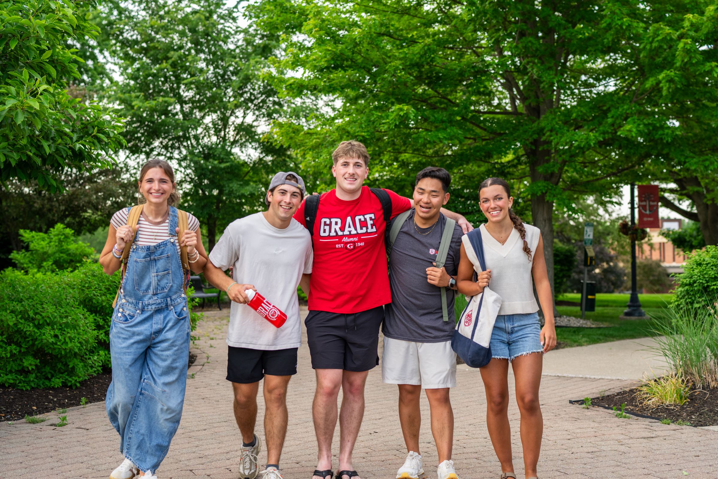 What does it mean to be a Christian college? Are you looking for Christian colleges that challenge your faith, in your chosen career field?