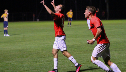 Grace is a Christian College with Athletic Programs. Learn about one of the colleges with soccer teams with over 100 majors and 19 sports teams.