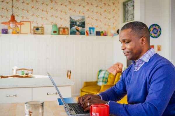 Add pursue a degree to your list after your learn the 5 benefits of online education for working adults at Grace College Online.