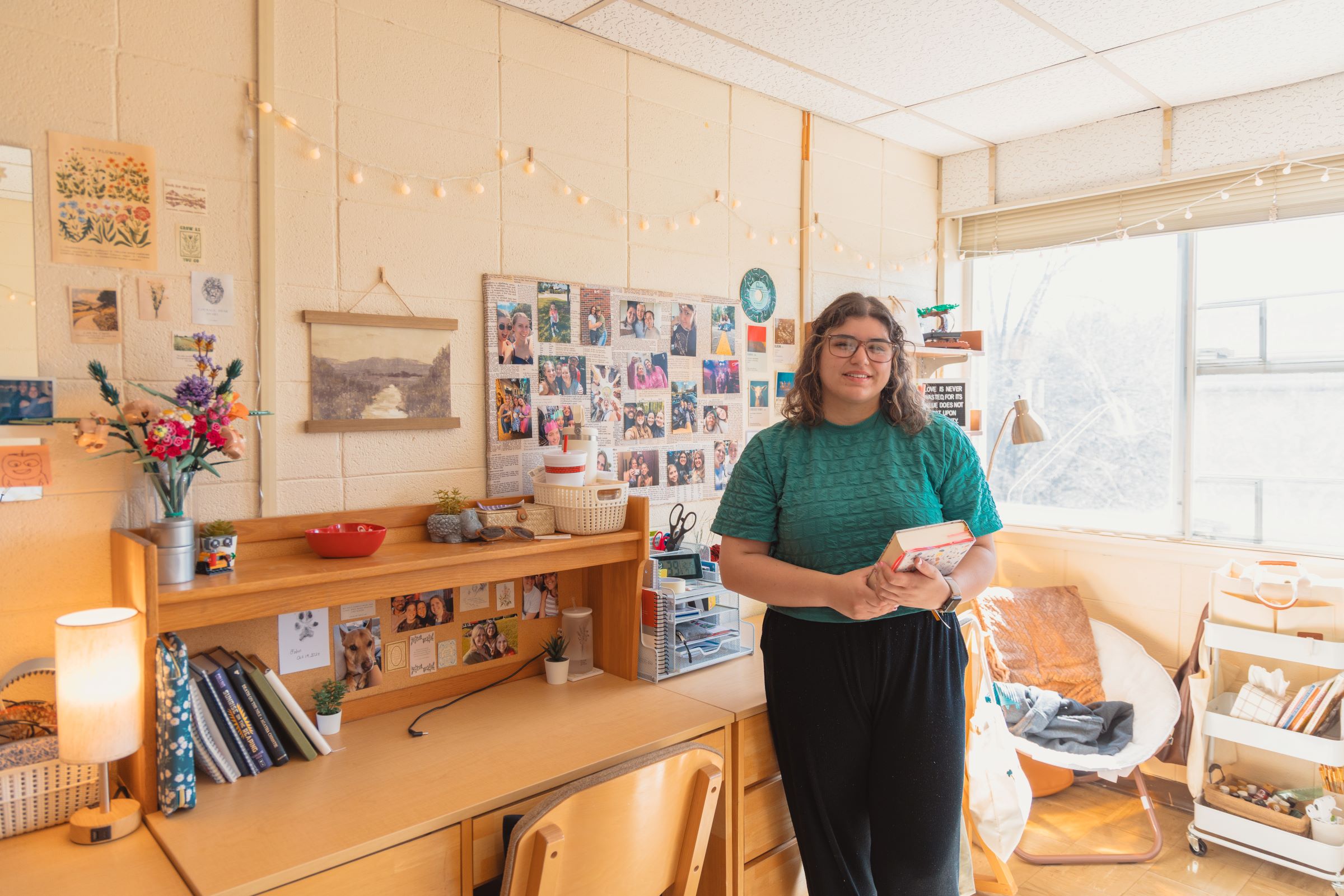 Jasmine Iniguez, a Grace College sophomore , was recently one of 30 Hoosier students to receive the "Realizing the Dream” scholarship.