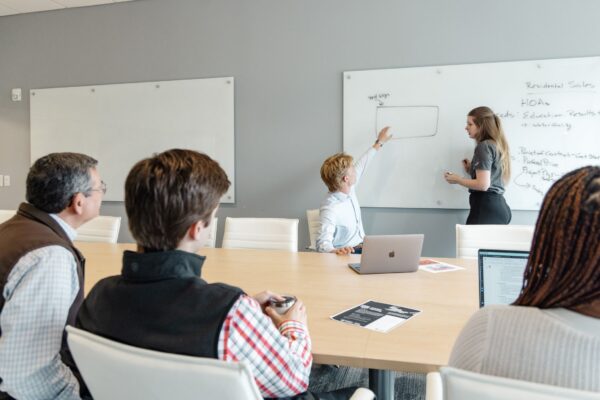 College Students and AI: How Does AI affect college student. Grace College covers Businesses Still Hiring College Grads. Learn More.