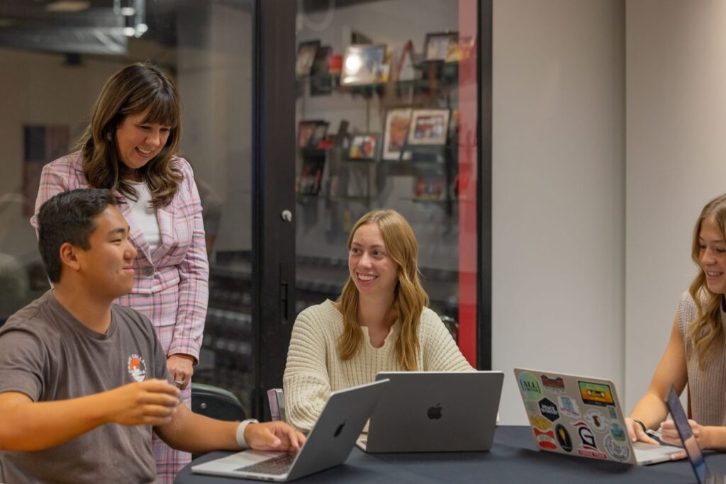 A 3-year bachelor's degree get you the best return on your college degree? Grace college offers 3-year degree programs to save you money. Grace College Students in marketing class.