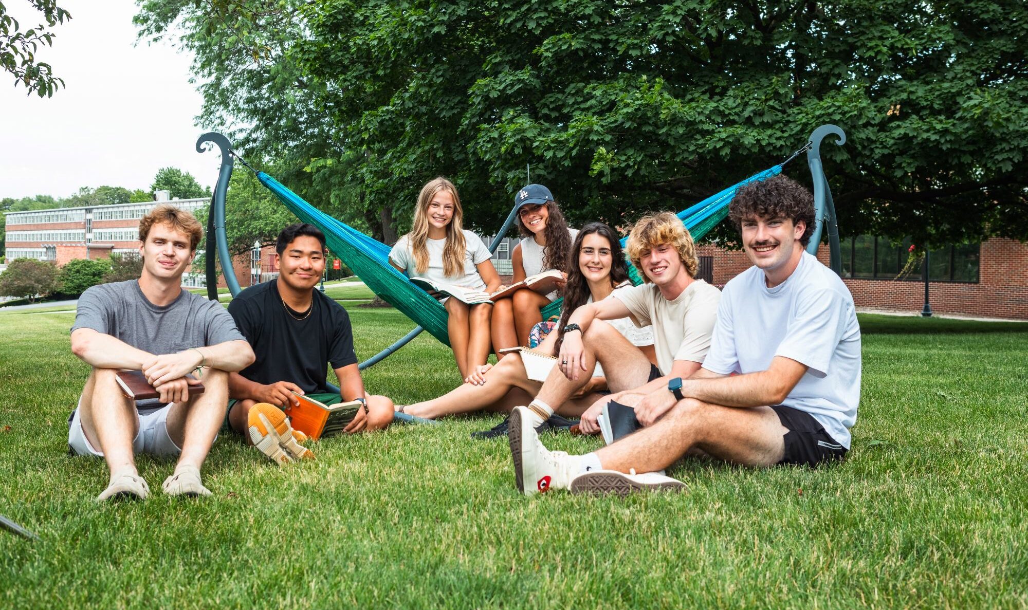 A 3-year bachelor's degree get you the best return on your college degree? Grace college offers 3-year degree programs to save you money. Grace College students hanging out on campus