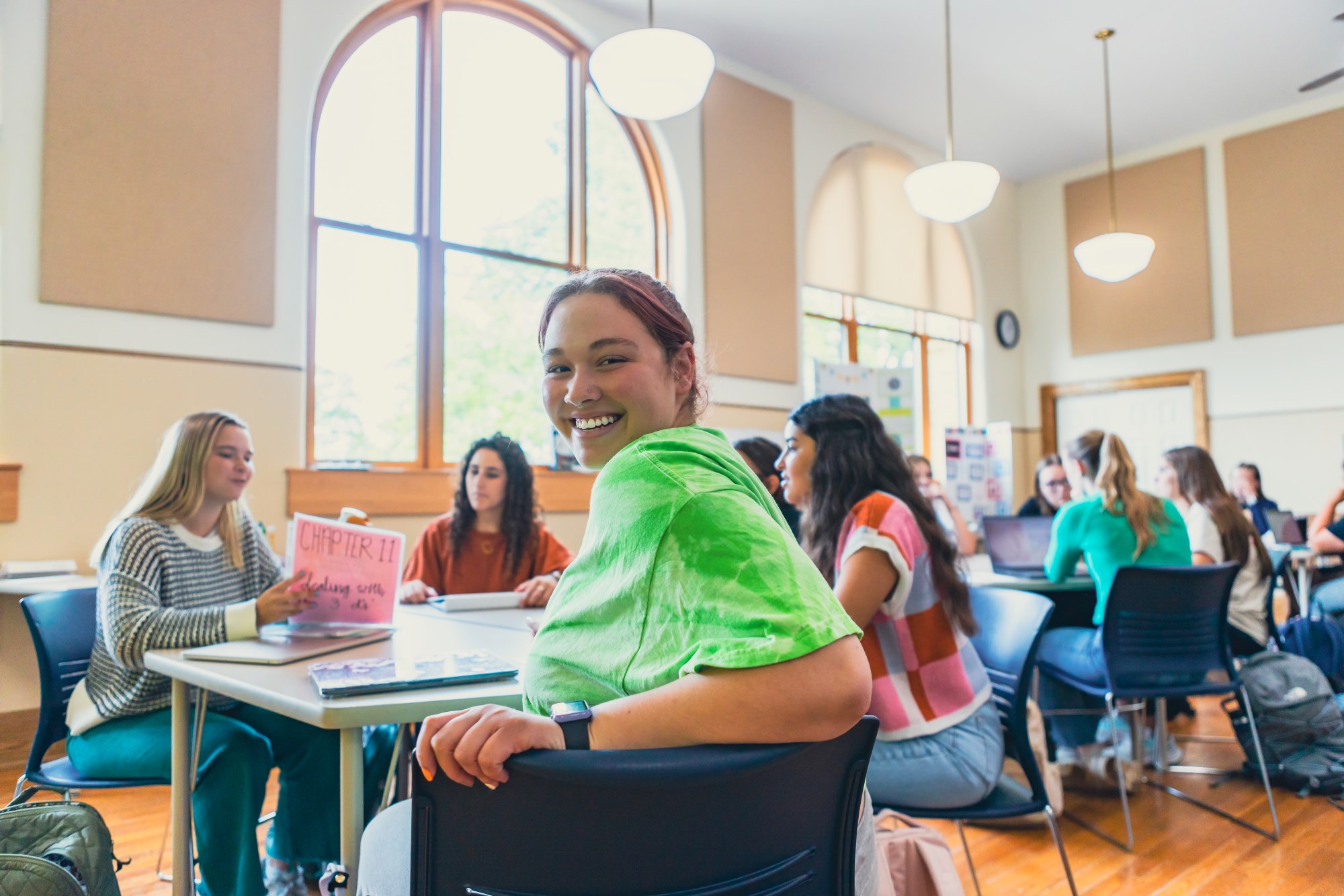Looking for the best teaching colleges? Learn how CAEP accreditation & TPI-US ratings show which education programs prepare future teachers.